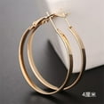 thumbnail image 1 of Nvzi Pendientes para hombre y adecuados, pendientes de aro lisos y lisos, pendientes de aro grandes (oro, 4 cm), 1 of 5