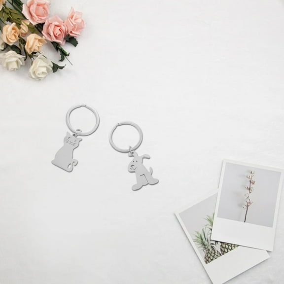 GOOHOCHY 2Pcs Dog Keyring Stainless Steel Decorative Pet Keychain for Daily Use and present Giving