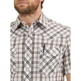thumbnail image 3 of Wrangler® Men's and Big Men's Regular Fit Short Sleeve Western Shirt, Sizes S-5XL, 3 of 4