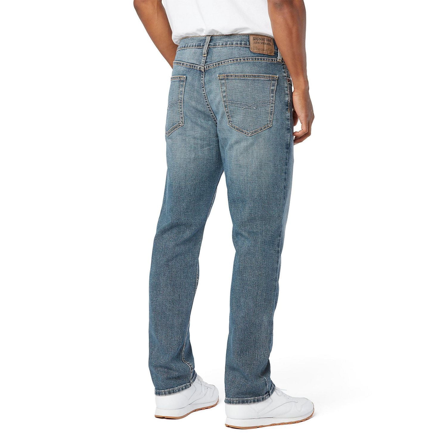 Levi Strauss Signature™ Men's Athletic Fit Jeans, Available sizes: 29 – 42
