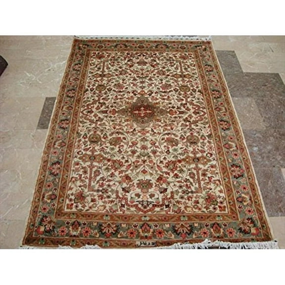 Ahmedani Mehrab Taj Ivory Medallion Rectangle Adult Indoor Area Rug Hand Knotted Carpet (6 x 4)'