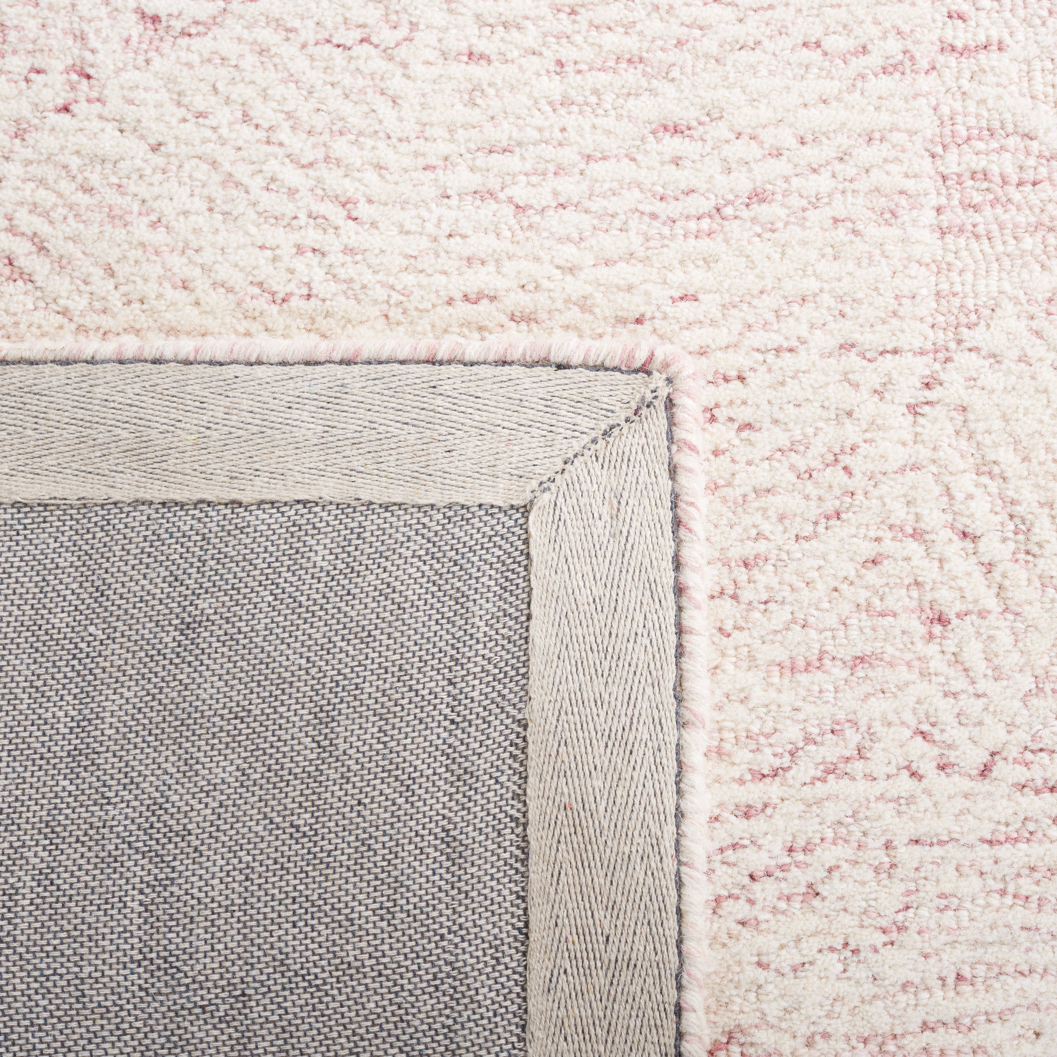 SAFAVIEH Metro Hartley Leaves Area Rug, Pink/Ivory, 6' x 6' Square