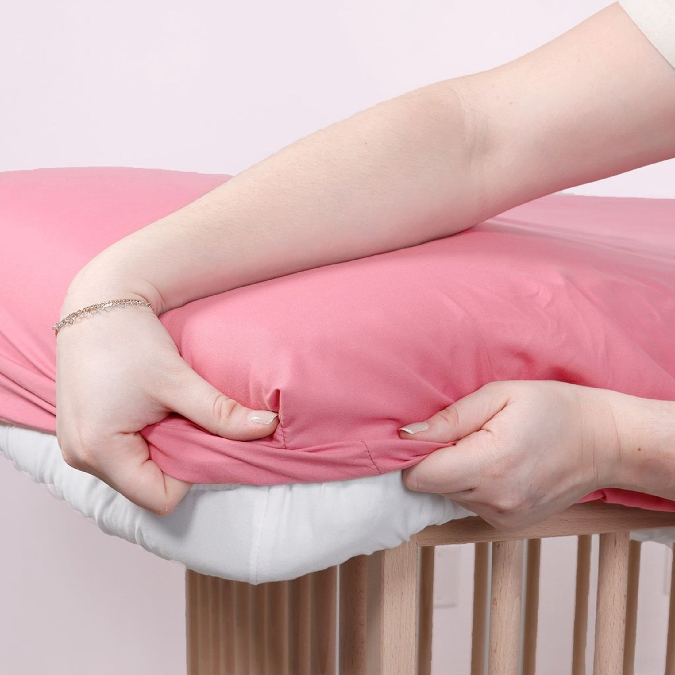 The Peanutshell Fitted Crib Sheet Set for Baby Girls, Pink Roses and Floral, 4 Pack Set