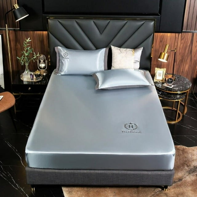 Three Pieces One Set Of Summer Ice Silk Mat Machine Washable Summer Sleeping Mata Summer Mat Mattress Home Accessories Gold