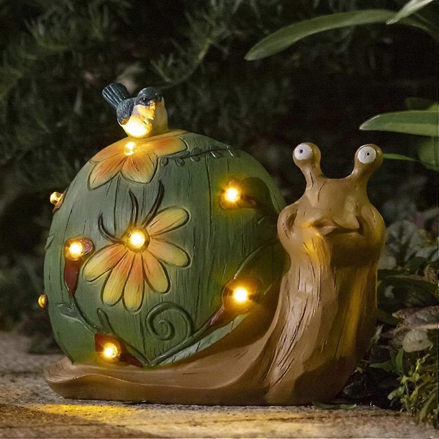 Solar Powered Snail Garden Decoration Statue Animal Statue, Solar Powered Resin Animal Figurine Light Lamp Outdoor Ornaments, For Garden Entrance Chri