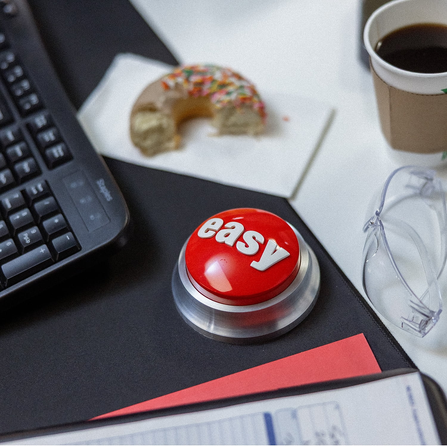 Staples Easy Button 606396
