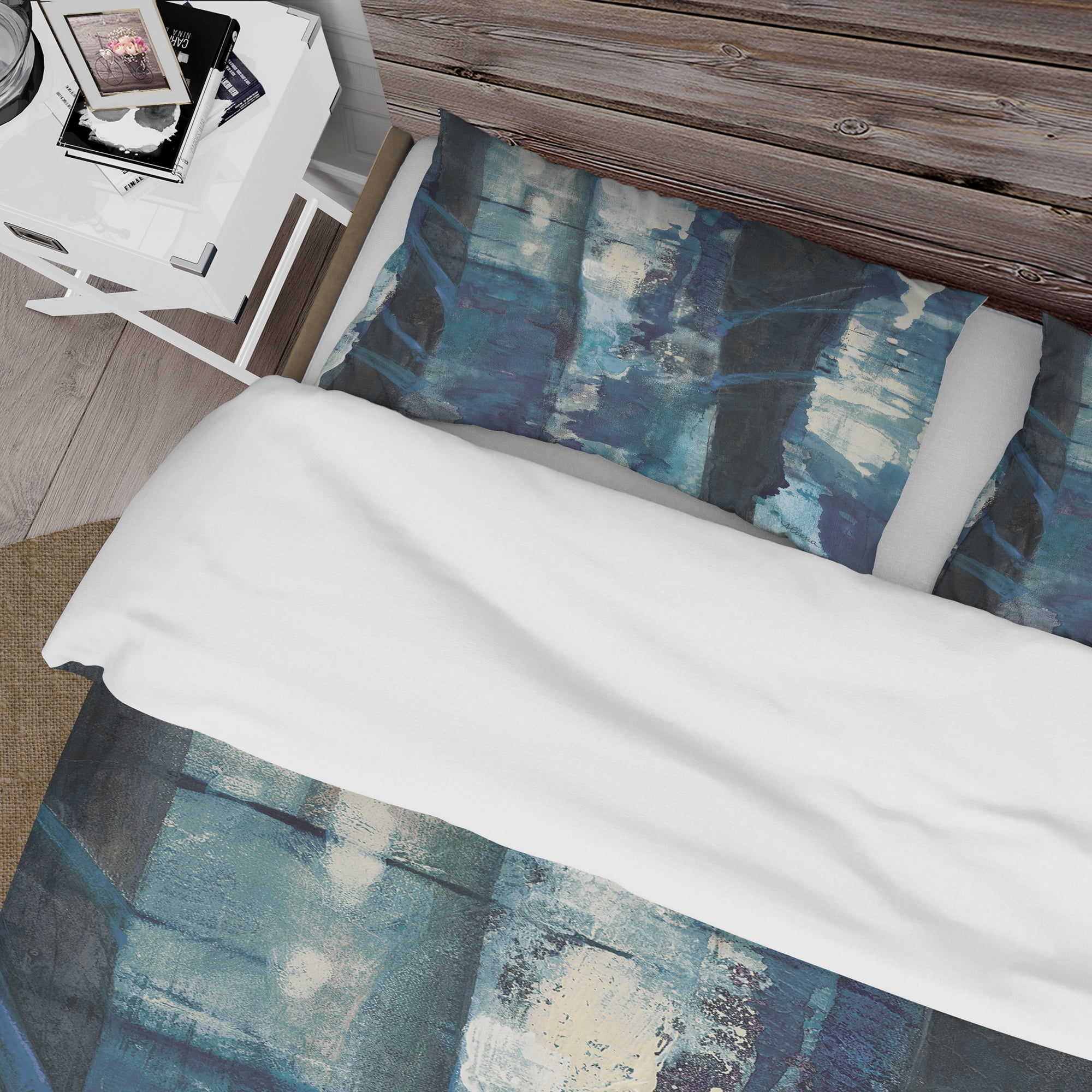 Designart 'Deep Woods I Indigo' Cottage Duvet Cover Set