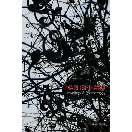 Mari Ishikawa : Jewellery & Photography. Where does the Parallel World Exist? (Hardcover)