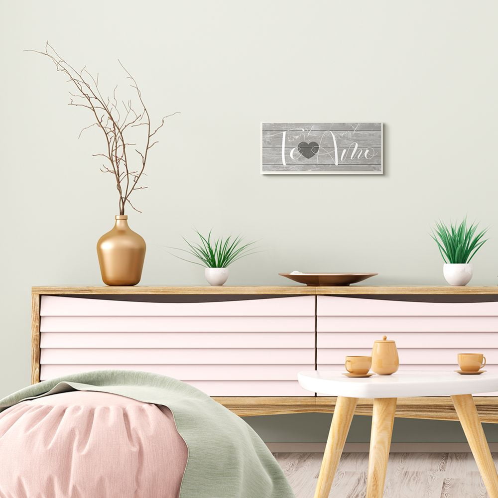 Stupell Industries Te Amo Romantic Rustic Grey Sign with Heart Designed by Daphne Polselli