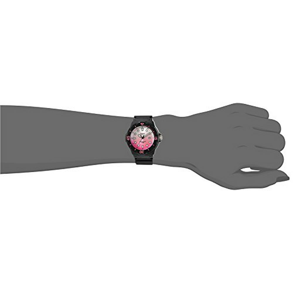 Casio Women's DiveStyle Watch, Pink Dial
