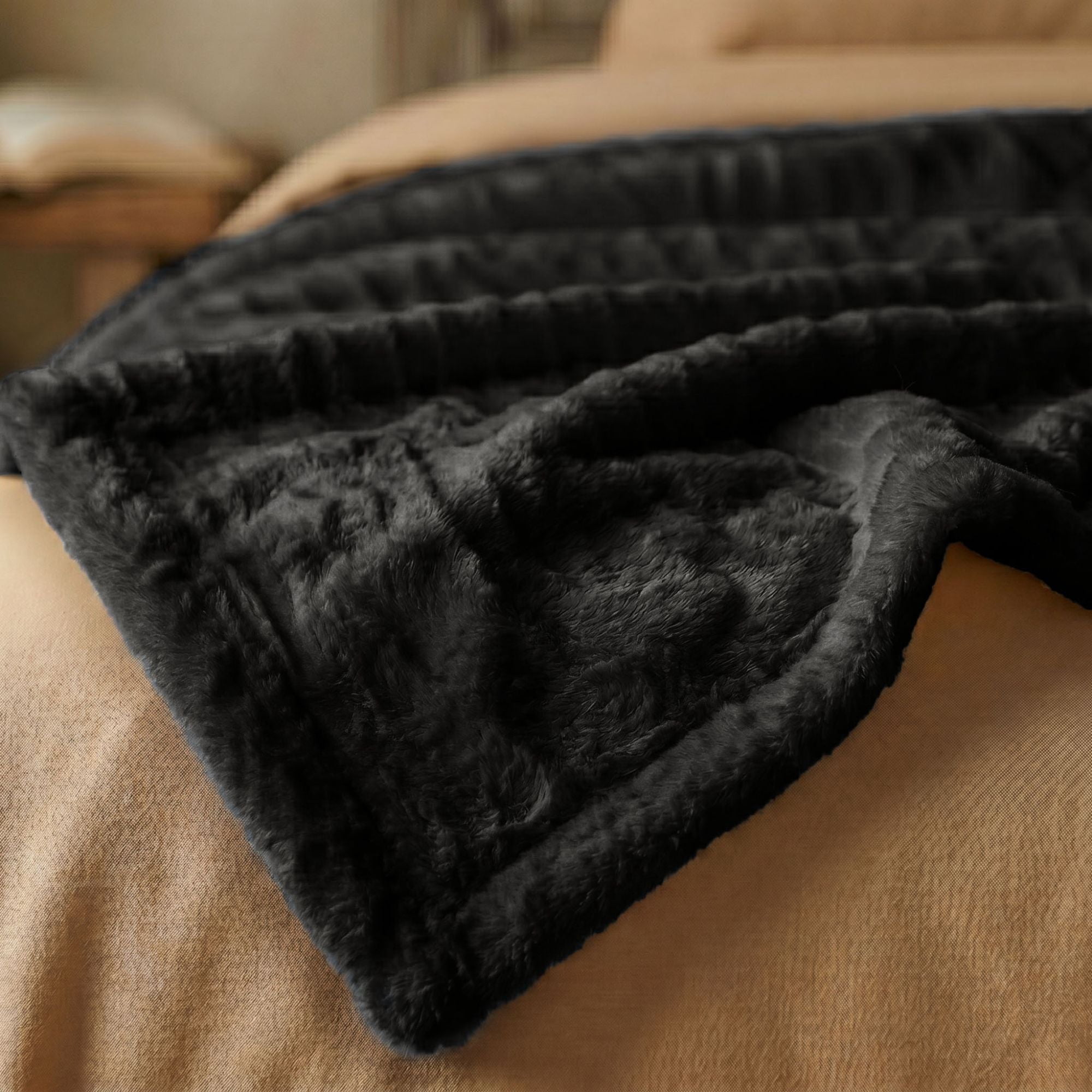 Superior Kacey Ribbed Fluffy Fleece Blanket, Full Queen Size, Black