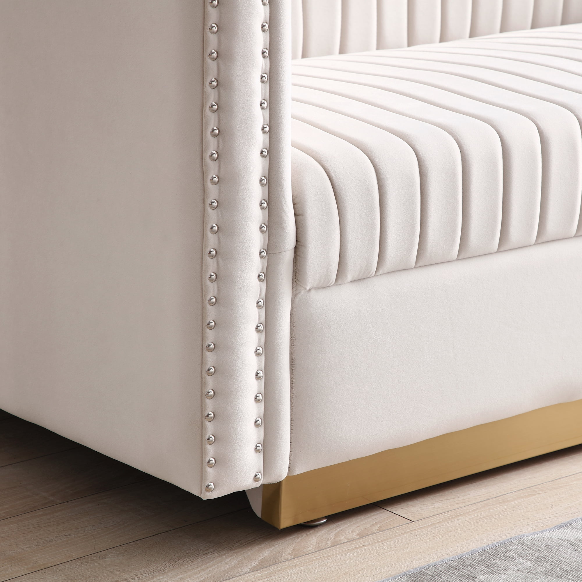 Modern Velvet Upholstered Sofa, 2 Seater Tufted Couch Loveseat with 2 Pillows and Nailhead Trims for Living Room Apartment Office