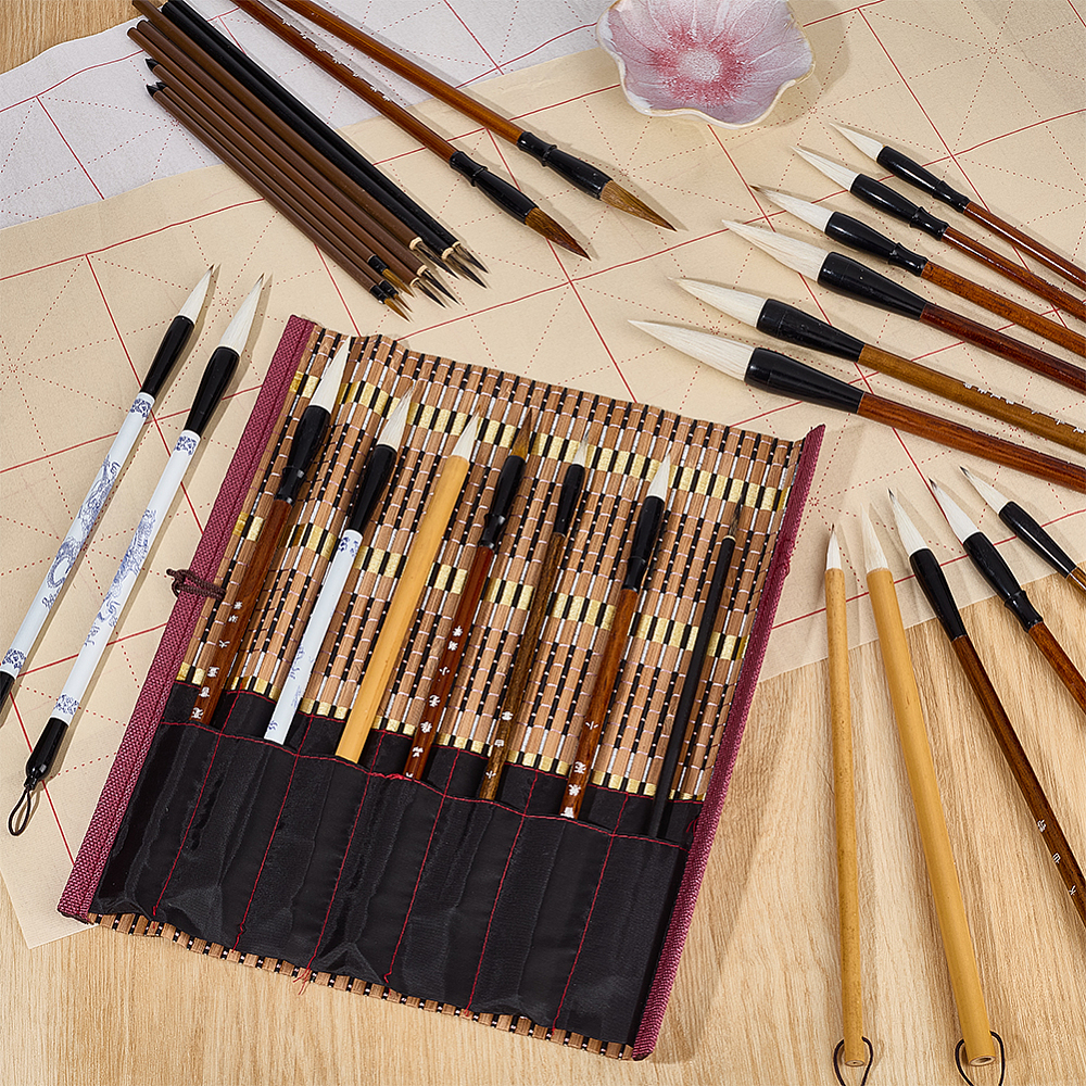 30 Pcs Chinese Calligraphy Brush Set Writing Painting Watercolor Ink Brushes with Roll up Bamboo Brush Holder Japanese Sumi Painting Brush Pens DIY