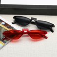 thumbnail image 3 of Gafas de gato para mujer, diseñador clásico retro, gafas de sol de moda vintage Marco Lente gris negro Macarena Mujeres Gafas Hombres, 3 of 8