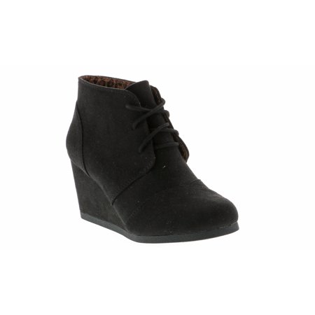

Manhattan Collection Maddie Fashion Boot Black