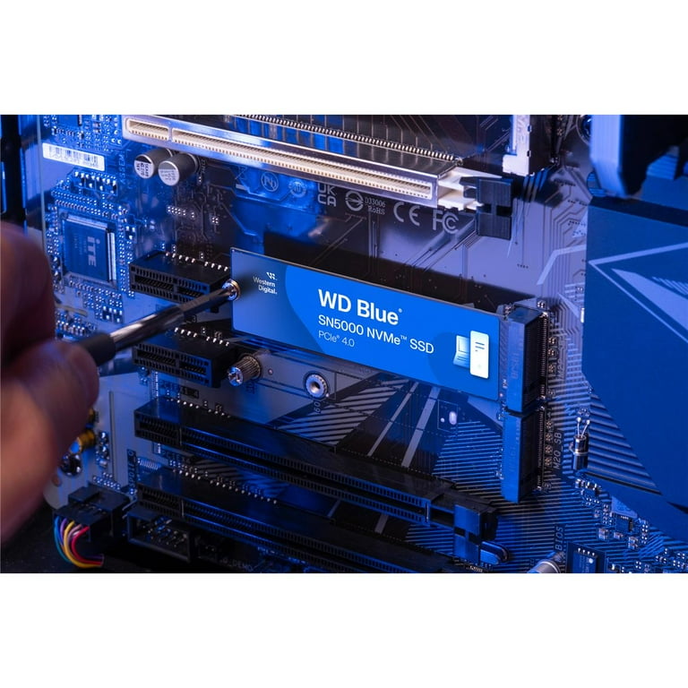 内蔵型SSD WD Blue SN5000 4TB NVMe SSD M.2 2280 Western Digital Blue SN5000 4TB Gen 4 SSD Review - TLC or