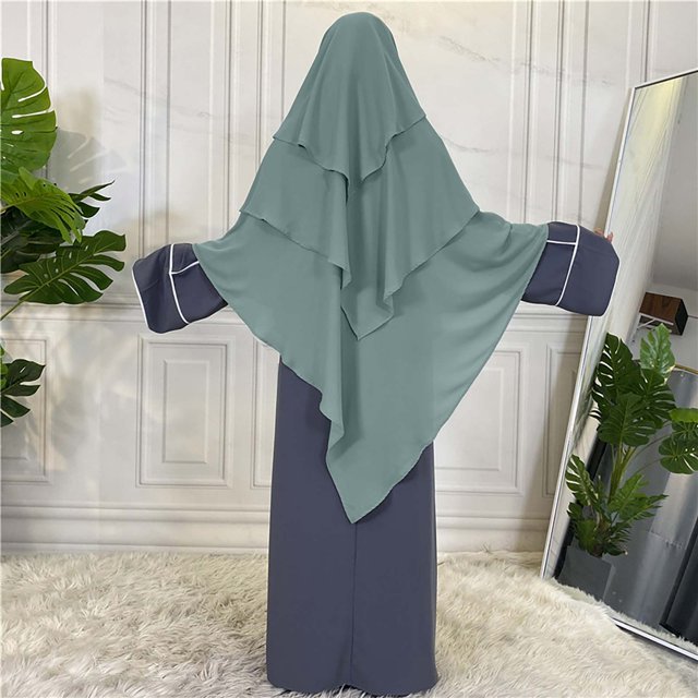 Women's Solid Color Crinkled Hat With Muslim Ethnic Hijab