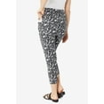 thumbnail image 3 of Roaman's Women's Plus Size Side-Pocket Essential Capri Legging, 3 of 6