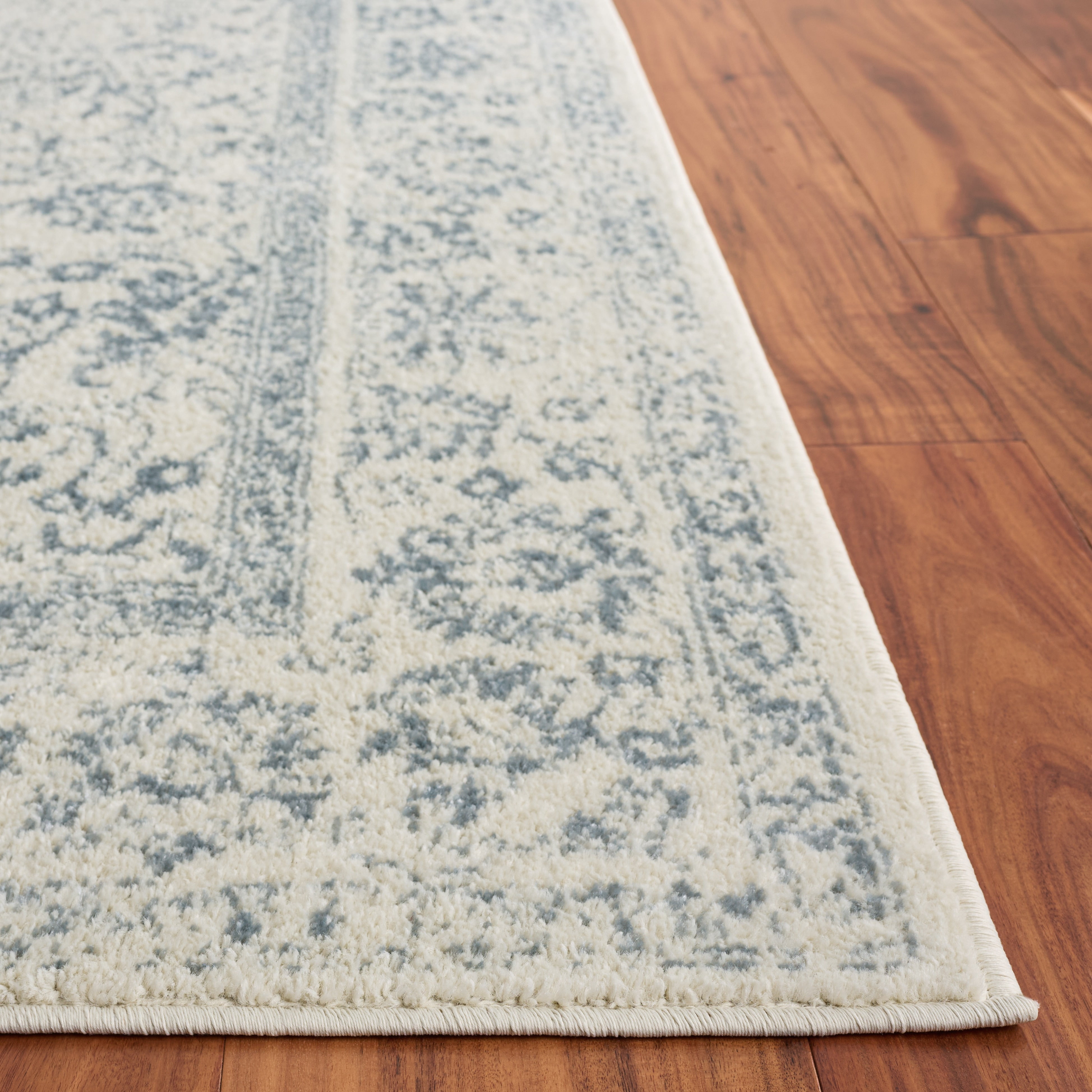 Safavieh Adirondack Wyatt Traditional Distressed Area Rug, Ivory/Slate, 6' x 8'