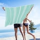 thumbnail image 5 of Toalla de playa Microfibra Manta ligera sin arena | Toalla de baño de secado rápido para viajar, nadar, piscina, acampar, yoga | 35,5 x 70,9 pulgadas | Portátil, de secado rápido, fácil de, 5 of 5