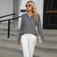 thumbnail image 5 of Camiseta de rayas de bloqueo de color elegante para mujer, Tops de empalme de botones con cuello en V, camisetas de manga larga informales para mujer, primavera y otoño, 5 of 5