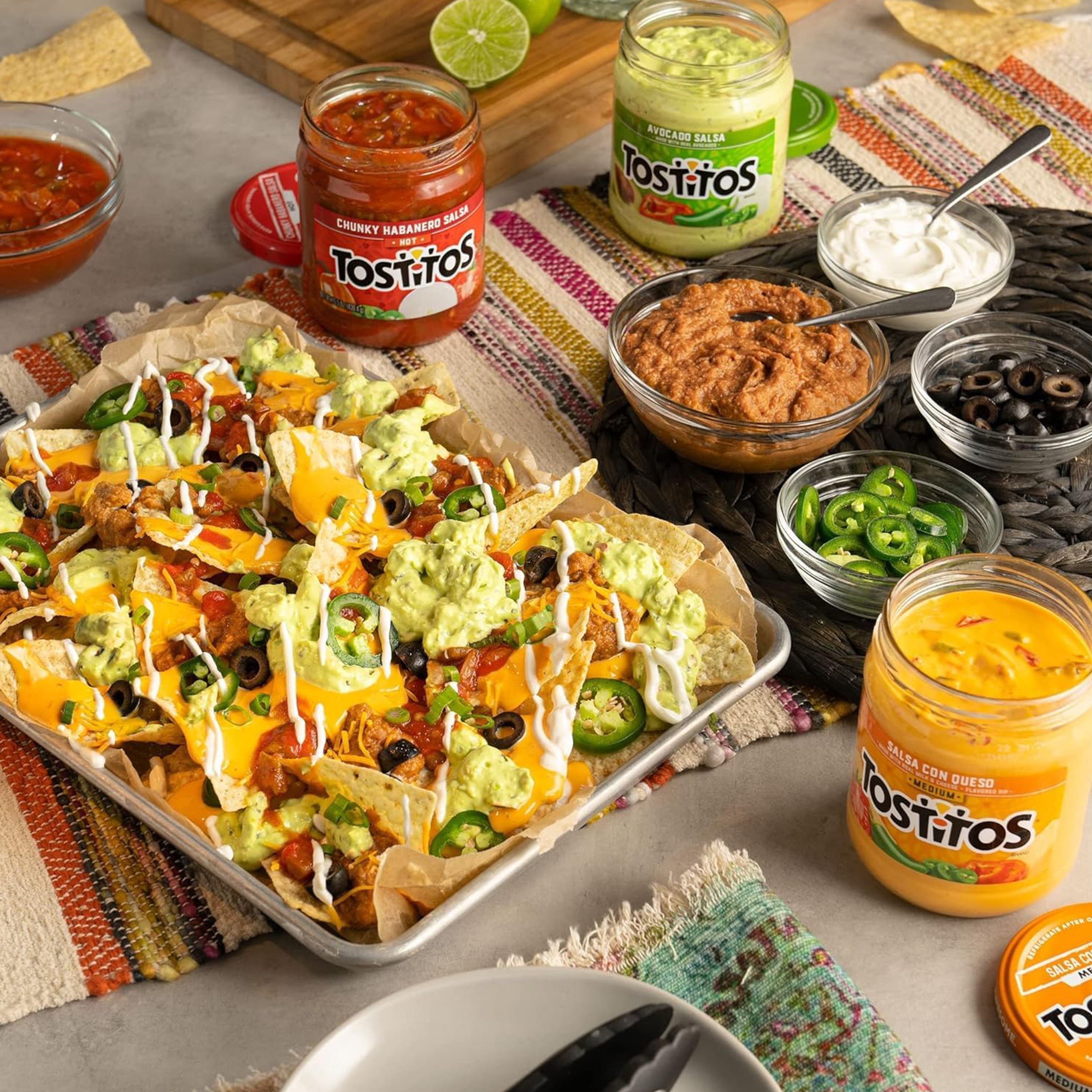 Tostitos Medium Nacho Cheese Flavored Cheese Dip & Spread, Shelf-Stable, 3.625 oz Cup
