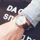 thumbnail image 5 of relojes de cuarzo elegantes y modernos, sencillos y casuales, para parejas (marrón para hombre y marrón para mujer)., 5 of 5