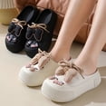 thumbnail image 2 of Hermosas pantuflas con lazo para mujer, sensación de verano, para usar al aire libre, suela gruesa de EVA, zapatos para el hogar, para interiores, sandalias para playa, zapatos para jardín, 2 of 3