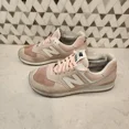 thumbnail image 3 of New Balance 574 Unisex Classic Casual Lifestyle Shoes Pink Size 8.5 D, 3 of 6