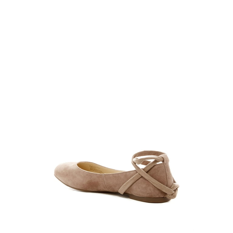 Jessica simpson deals flat