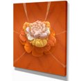 thumbnail image 2 of Fleur Fractale Jaune - Œuvre d'Art Florale sur Toile, 2 of 4