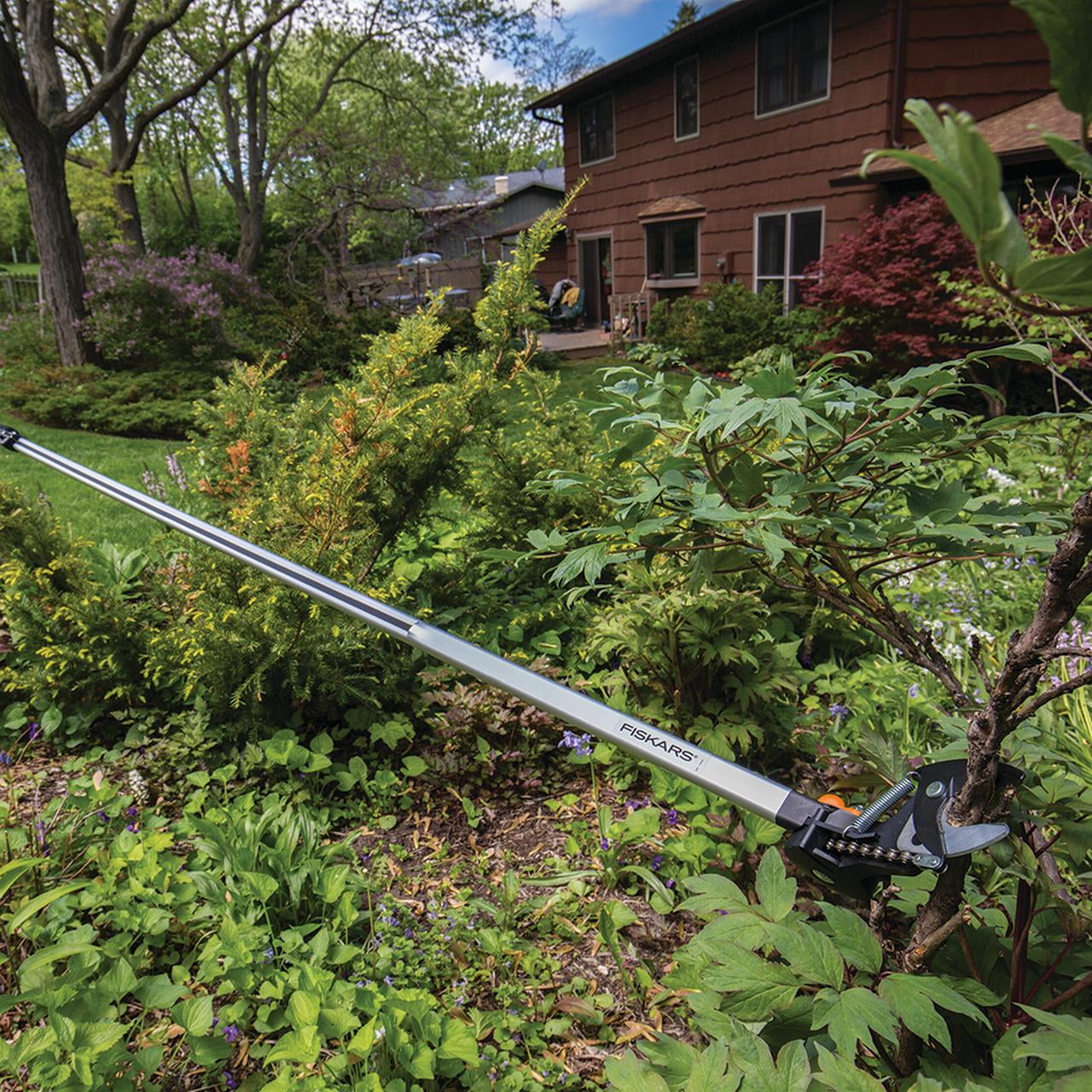 Fiskars 5FT Pruning Stik Tree Pruner 