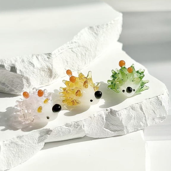 jiaroswwei Hand Blown Hedgehog Figurine Mini Glass Animal Sculpture Collectible Gift for Home Bedroom Tabletop Decor