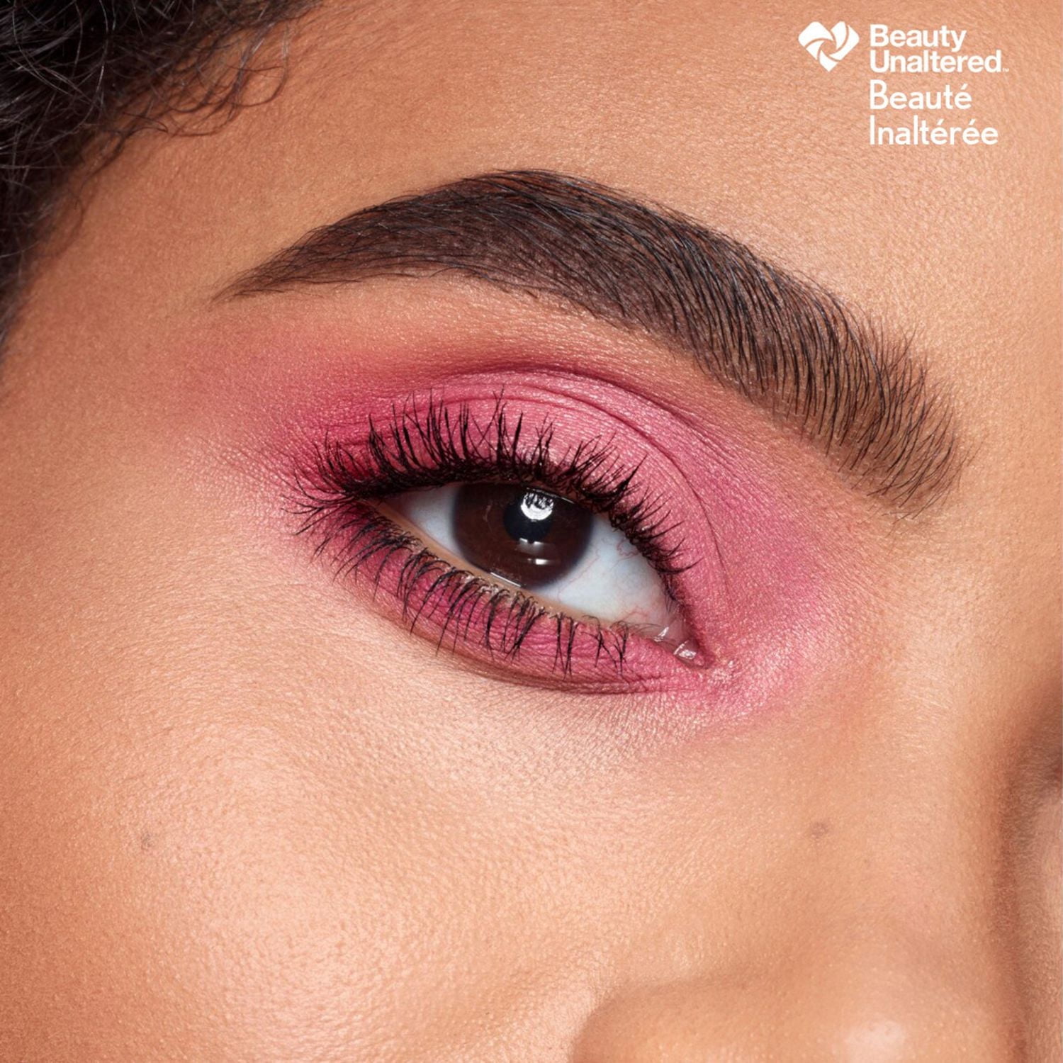 COVERGIRL Full Lash Bloom by Lash Blast Mascara, Mousse Formula, with Natural Beeswax, Brings Out Every Lash, Soft Lashes, 100% Cruelty-Free