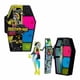 thumbnail image 1 of Muñeca Monster High Skulltimates Secrets Sustos Neón Frankie, 1 of 4