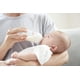 thumbnail image 4 of Set de Biberones Pigeon Soft Touch Blanco Boca Ancha Libre BPA, 4 of 7