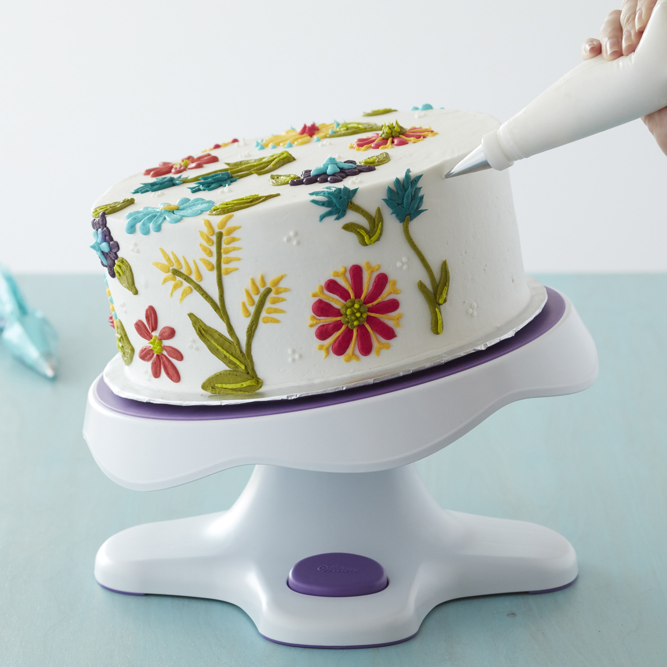 Wilton 2-in-1 Pedestal Cake Stand and Serving Plate, 10-Inch Round Stand -  Walmart.com