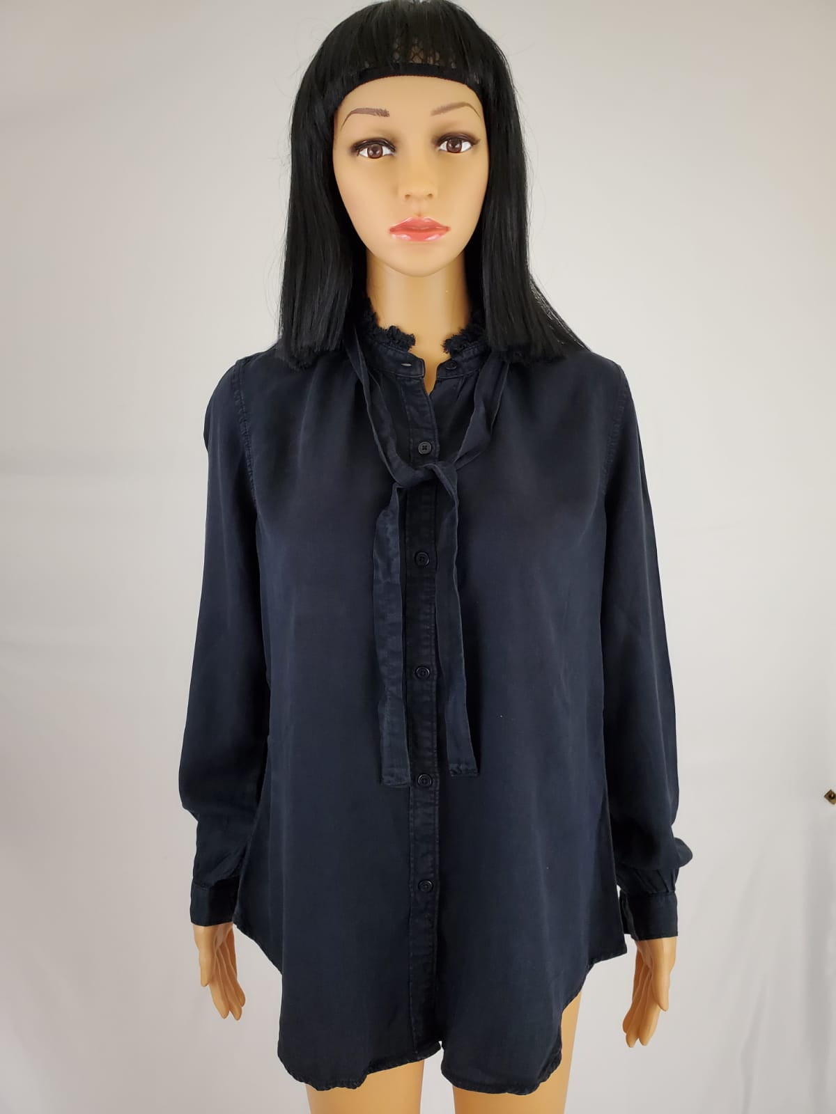 Gap GAP Ruffle Neck Tie up Women's shirt M Black