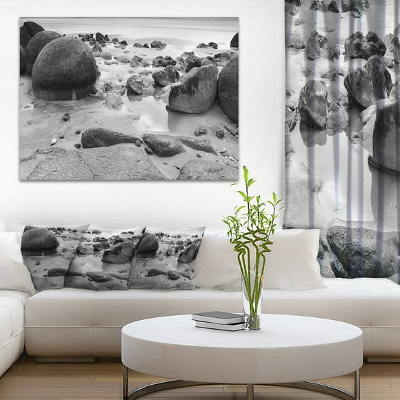 Moeraki Boulders Black n White - Seashore Photo Canvas Print