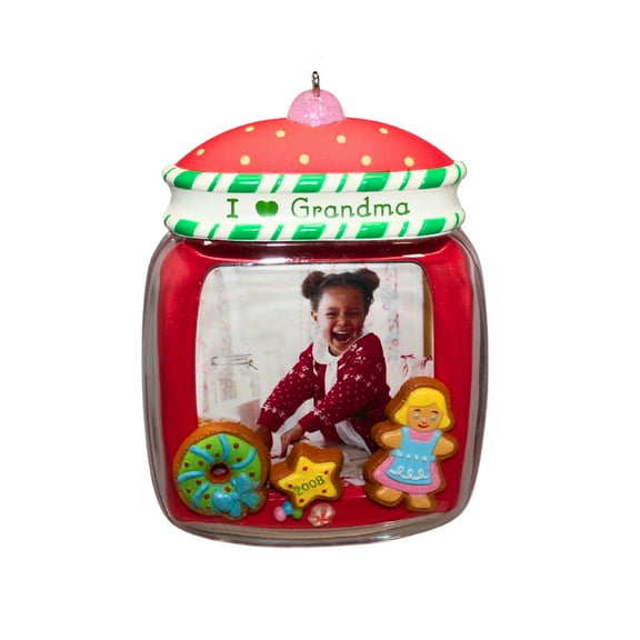 Hallmark Ornament 2008 I Love Grandma