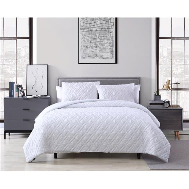 G3 Home 90001 Larch Comforter Set, White - King Size - 3 Piece