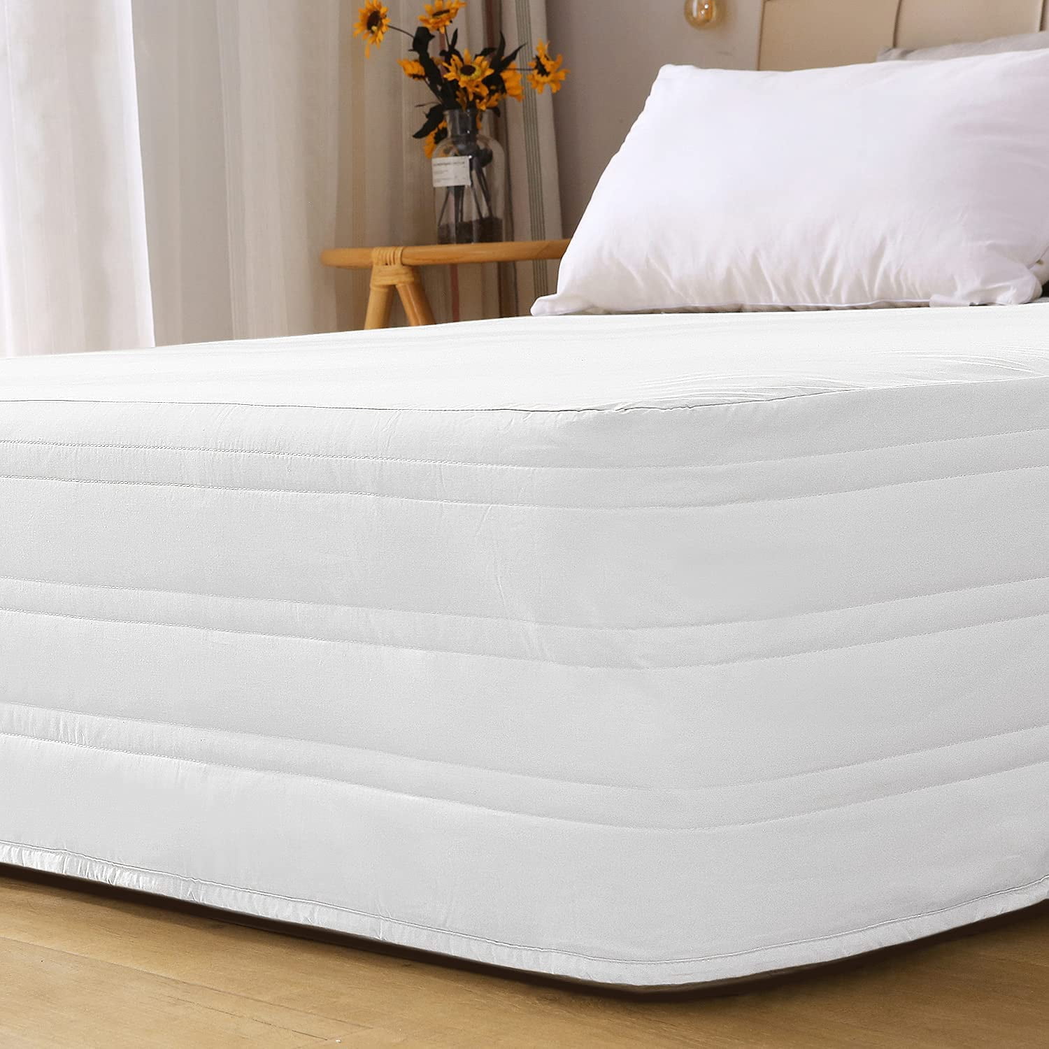Cotton Blended Quilted White King Bed Skirt, Hang Down Feeling Enhancement