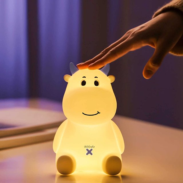 Linda luz nocturna de vaca para niños, lámpara de silicona suave para guardería, luz nocturna que cambia de 7 colores con tacto, lámpara LED para bebé, juguetes, regalos para niñas/niños (azul) JM