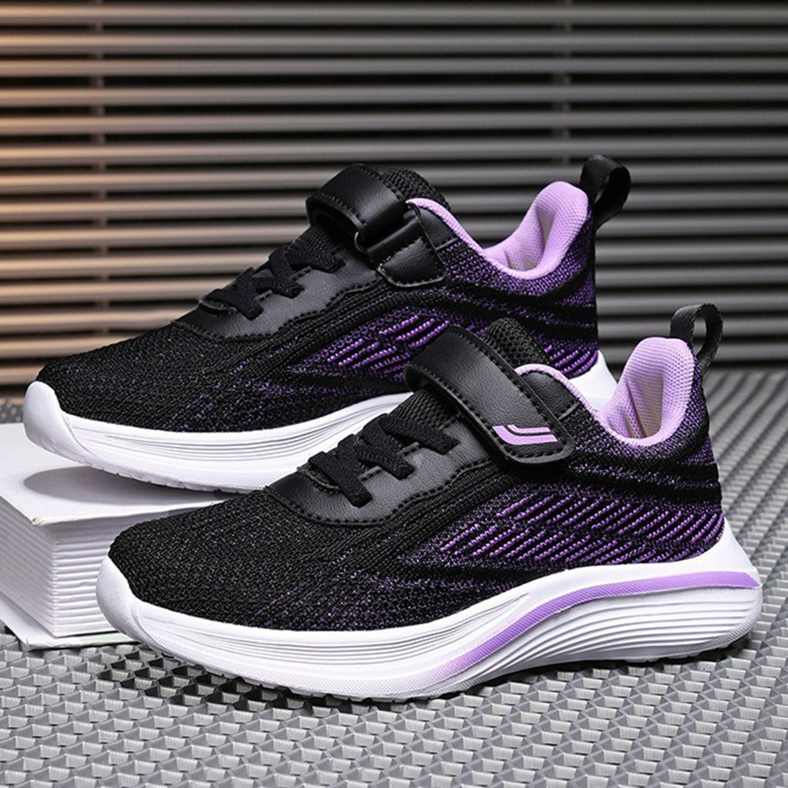 Quealent Boys Girls Sneakers Kids Shoes Unisex Lightweight Breathable Athletic Running Tennis Fitness Shoes for Toddler/Little Kid/Big Kid (Black,4)