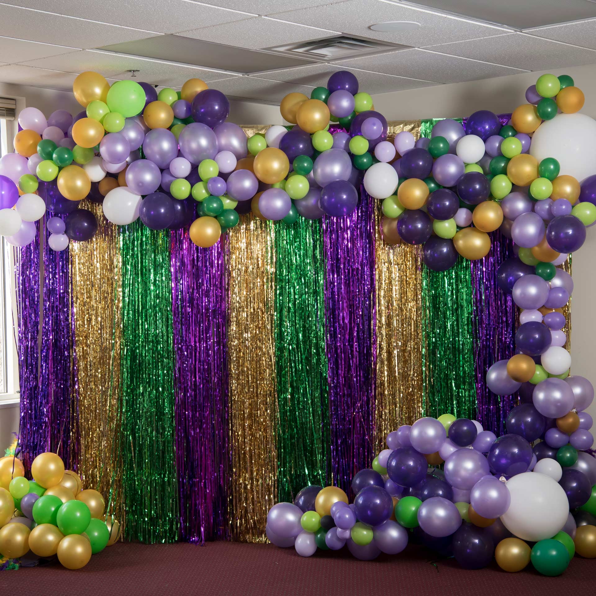 elegant mardi gras supplies