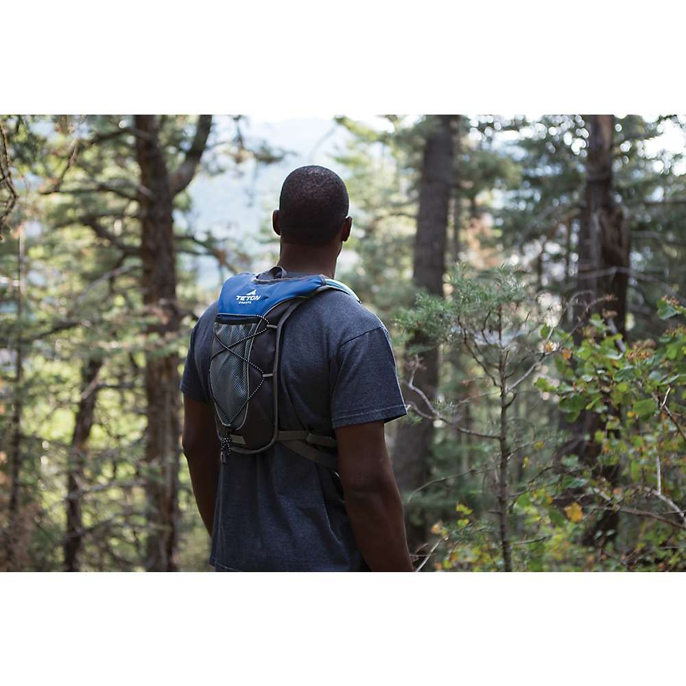 TETON Sports Trailrunner 2.0 Hydration Pack, Hiking Backpack, Free 2-Liter Hydration Bladder, Orange - image 4 of 13