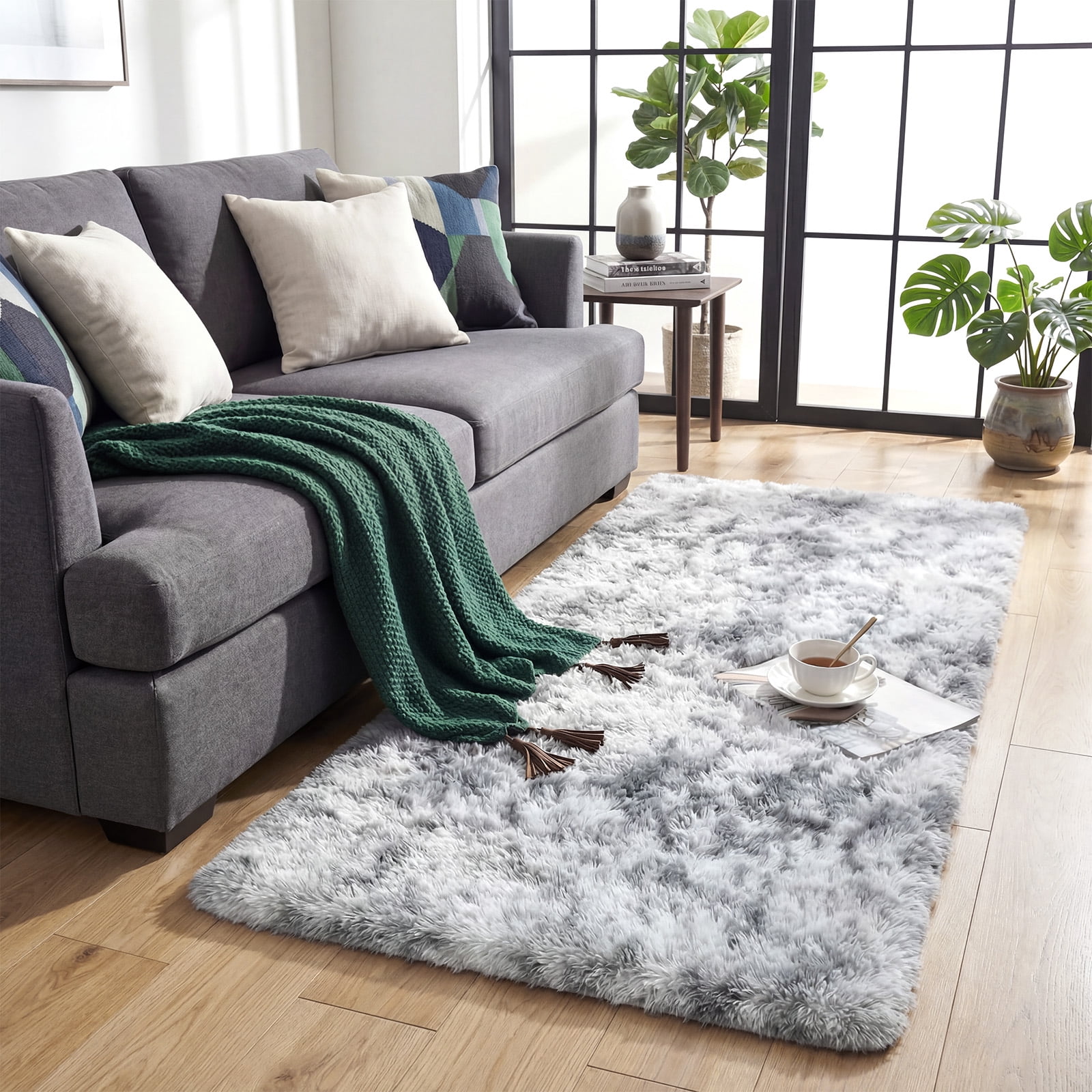 YEERSWAG Area Rugs for Living Room Shaggy Area Rug Indoor Anti-Skid Washable Fluffy Rug,Bedroom Dining Room Carpet Floor Mat,32" x 63"
