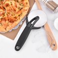 thumbnail image 5 of Rueda cortadora de pizza de acero inoxidable de primera calidad, cortadora de pizza súper afilada, cuchillo para pizza, cortadores de pizza para cocina y hogar, cortador de alimentos, 5 of 5