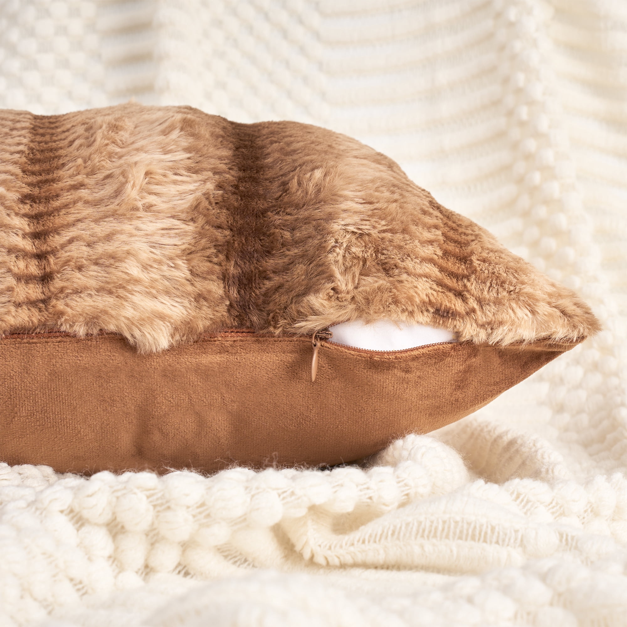 Unique Bargains Pack of 2 Plush Striped Pillow Covers 20" x 12" Tan Brown