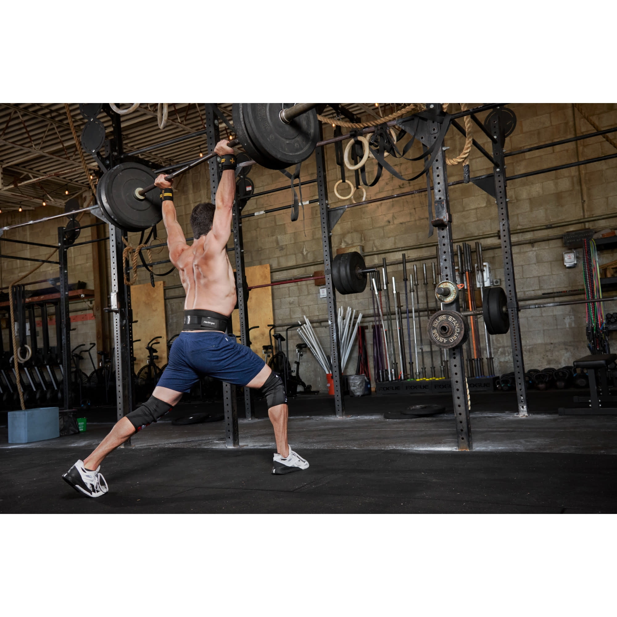Harbinger 4.5 Inch Unisex Foam Core Lifting Belt for Moderate Lifting